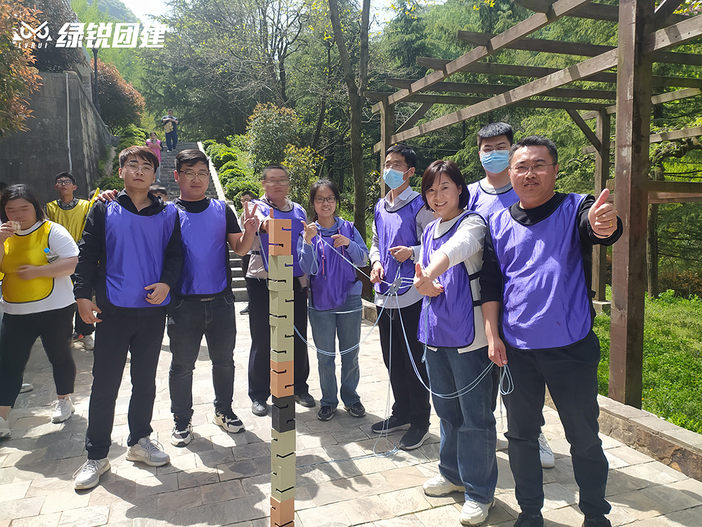 陕建机施集团--祥峪绿园真人CS团建