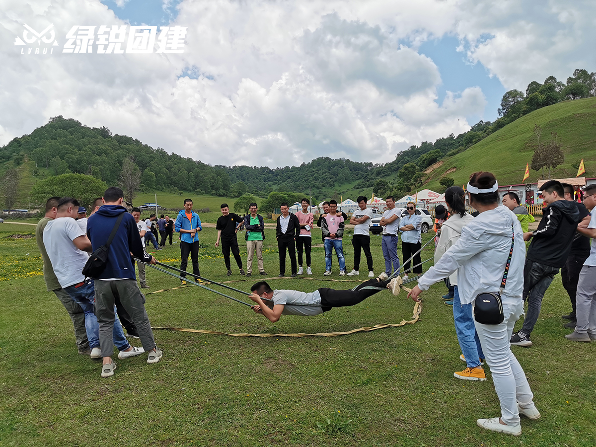 罗欣医药--关山牧场篝火+露营夏季休闲团建