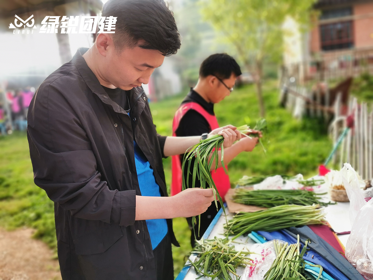 罗欣医药--关山牧场篝火+露营夏季休闲团建