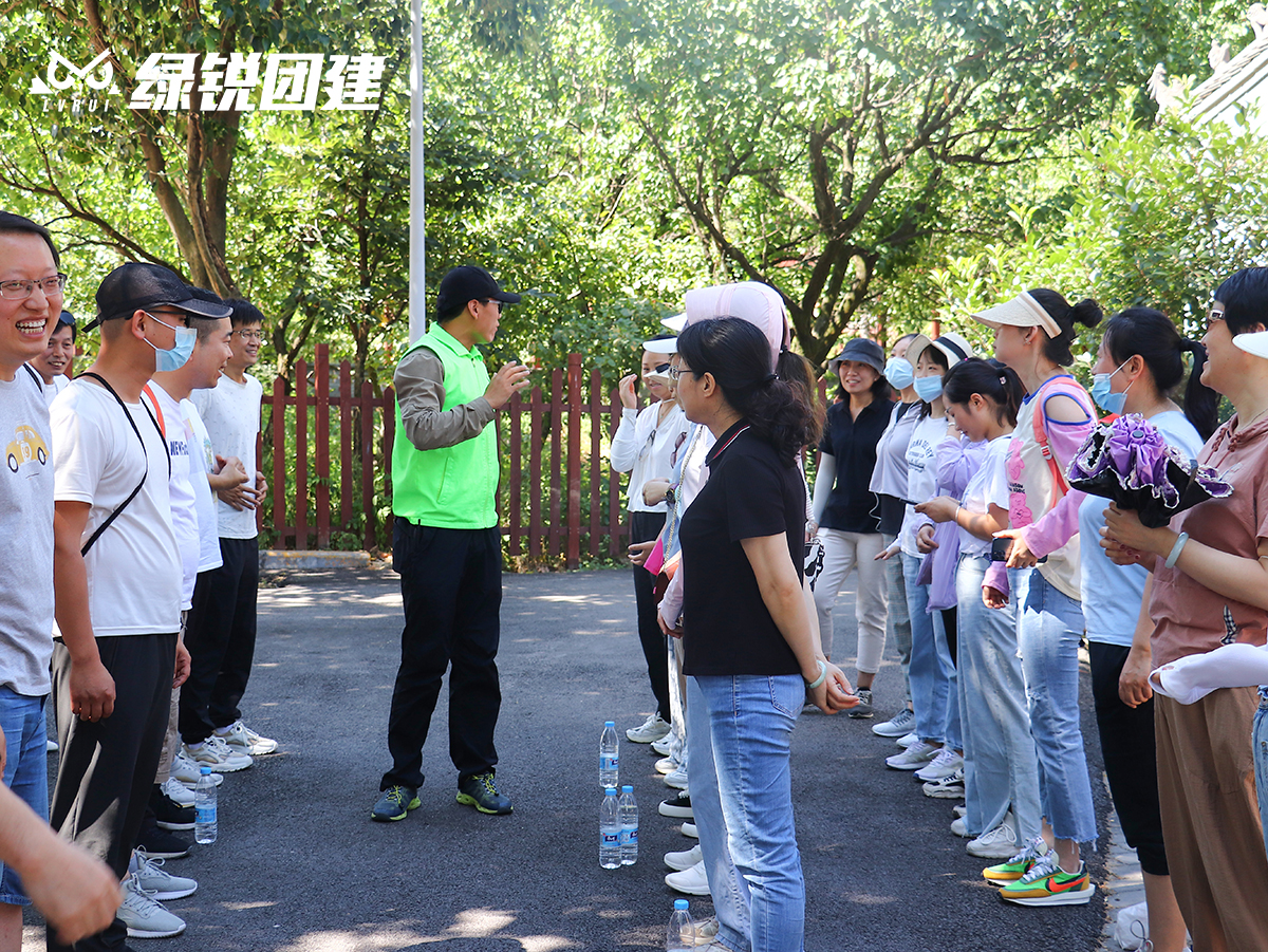 西安华凡科技--小五台户外徒步团建