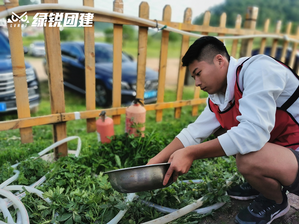 罗欣医药--关山牧场篝火+露营夏季休闲团建