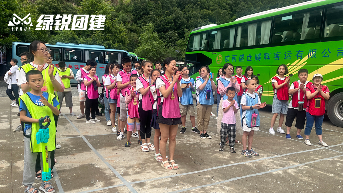 瑟福能源--终南山寨峡谷水上乐园团建