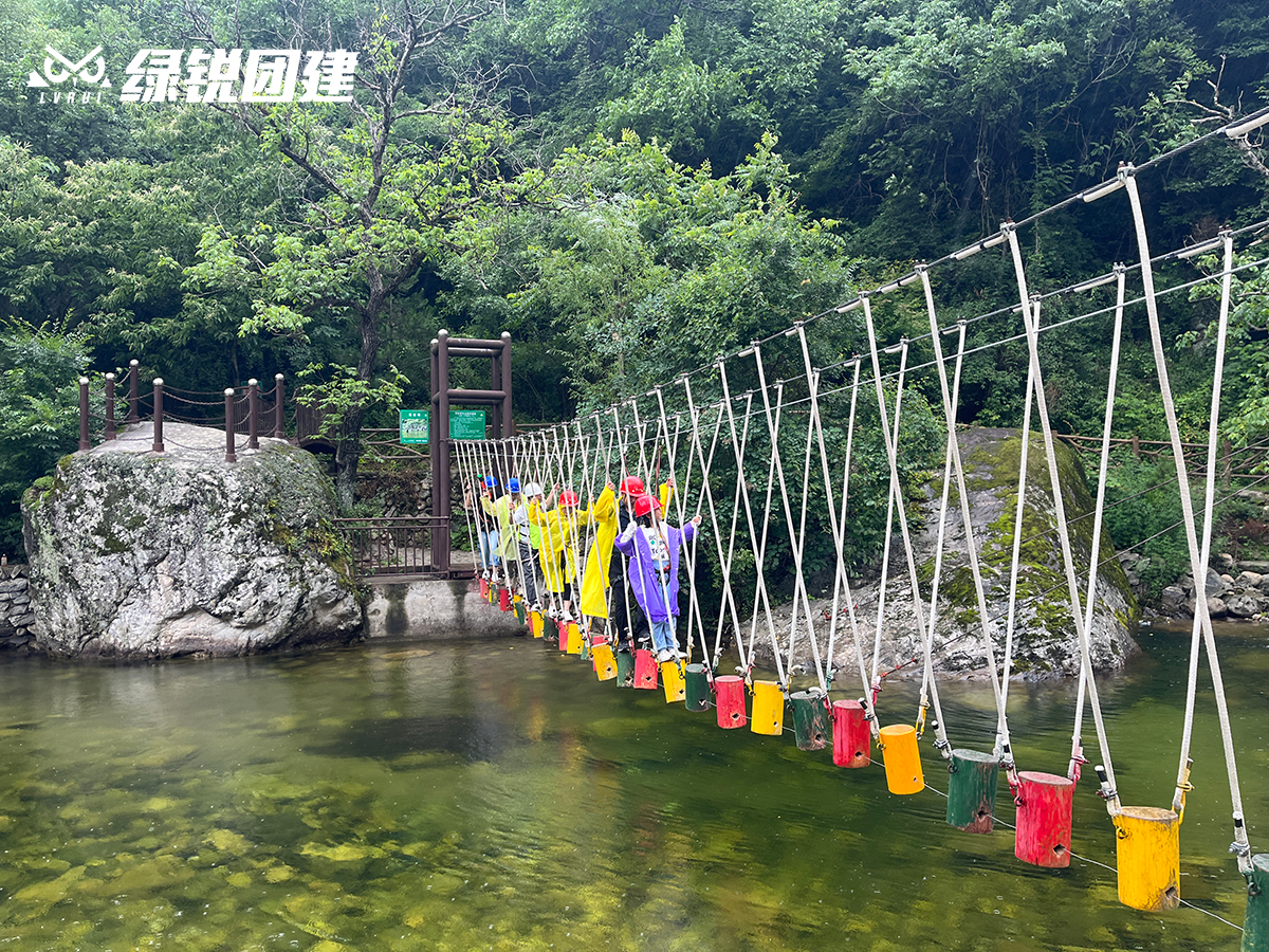 瑟福能源--终南山寨峡谷水上乐园团建