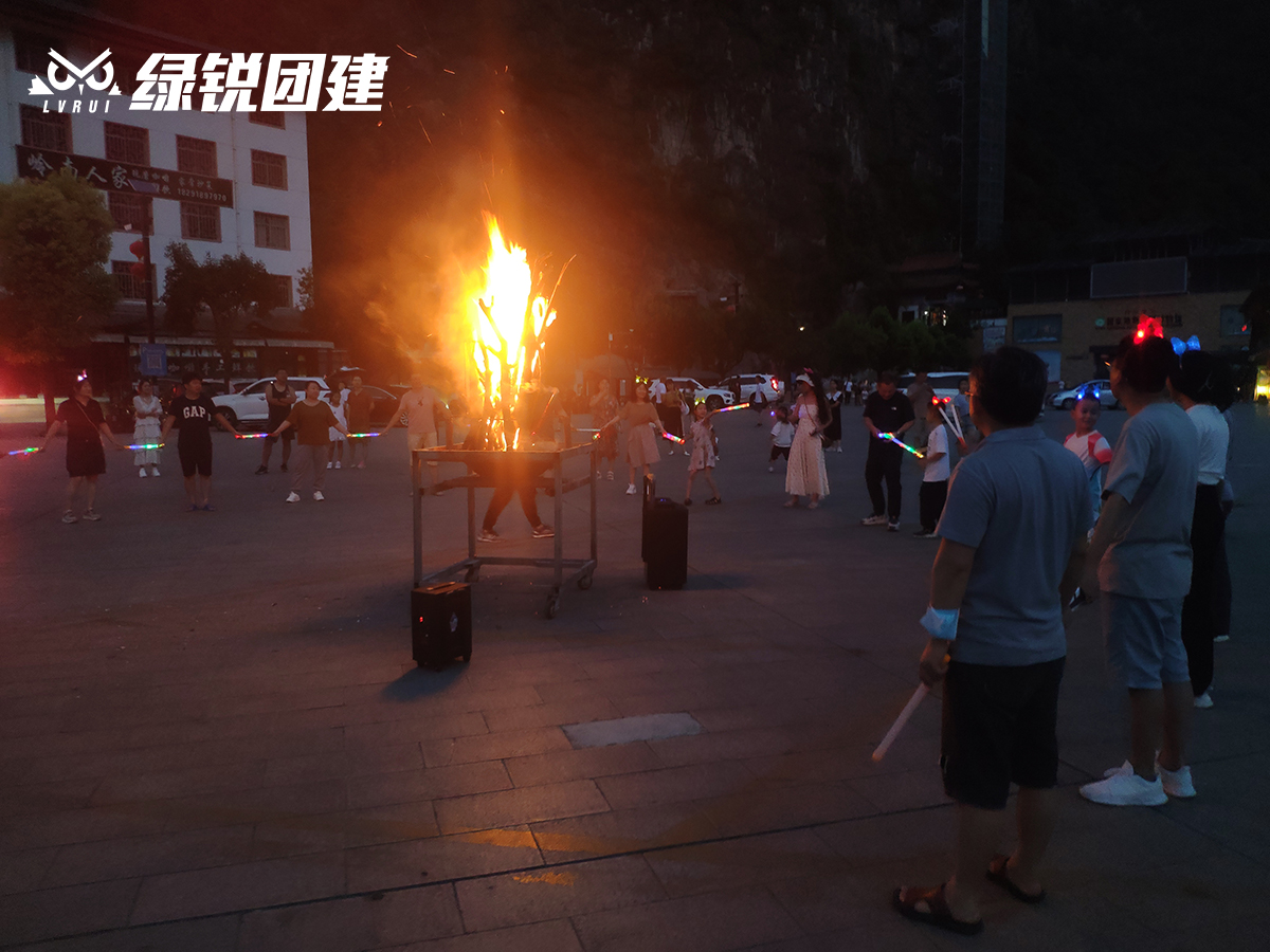 北京数字航宇--柞水溶洞烧烤+篝火团建