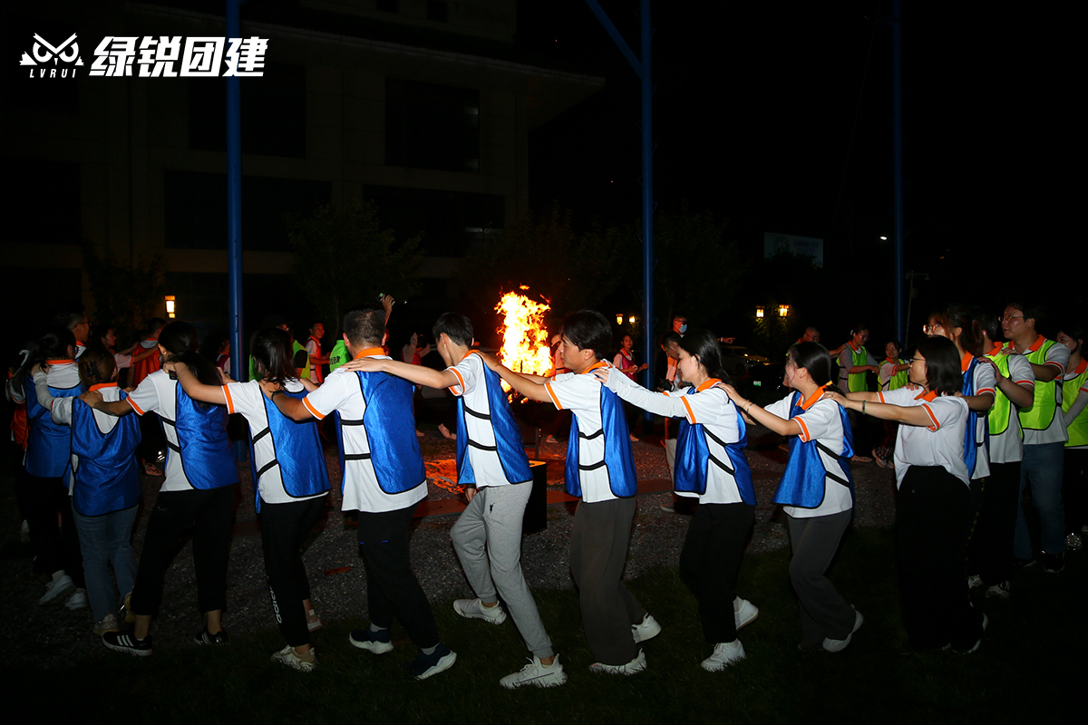 西安金域医学--新员工团建拓展训练