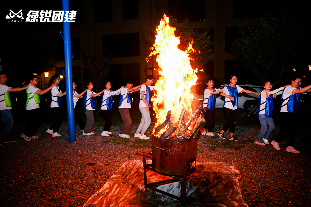 西安金域医学--新员工团建拓展训练