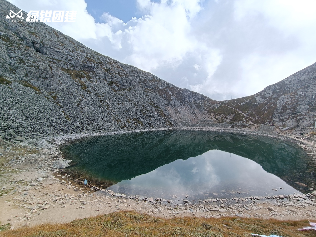 太白山拔仙台登高团建